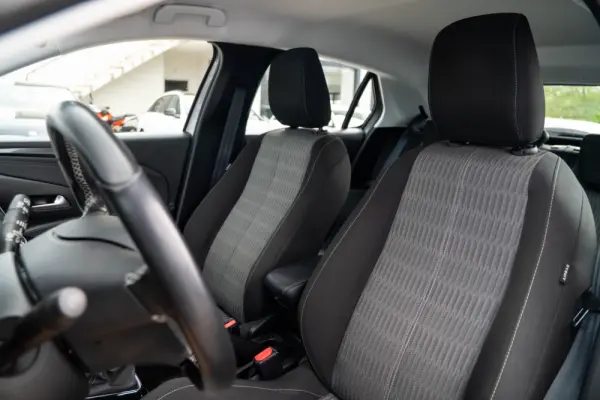 Opel Corsa 1.5 D Business 31