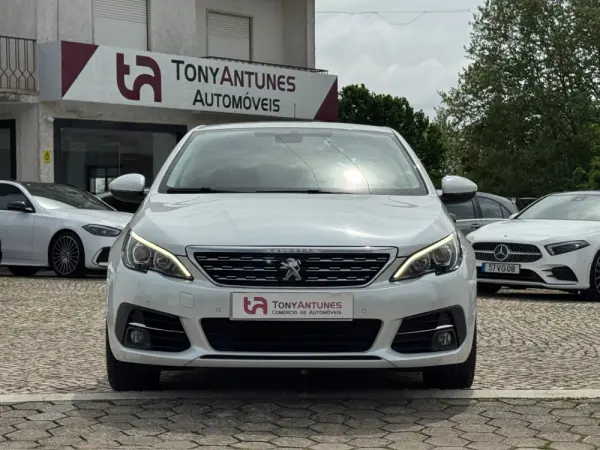 Peugeot 308 1.5 BlueHDi Allure 3