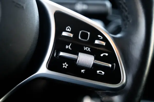 Mercedes-Benz A 250 Limousine e 8G-DCT Style 19