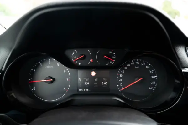 Opel Corsa 1.5 D Business 28