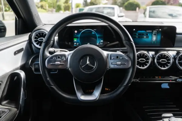 Mercedes-Benz A 250 e 8G-DCT Edition AMG Line 21