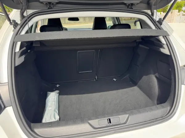 Peugeot 308 1.5 BlueHDi Allure 10