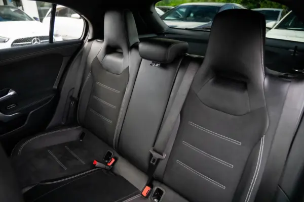 Mercedes-Benz A 250 e 8G-DCT Edition AMG Line 23