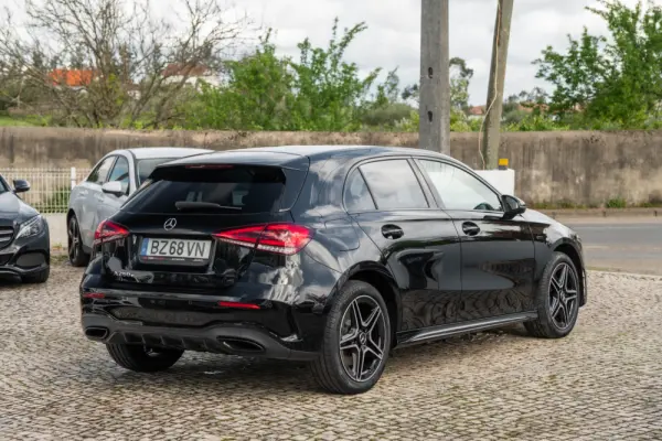 Mercedes-Benz A 250 e 8G-DCT Edition AMG Line 3