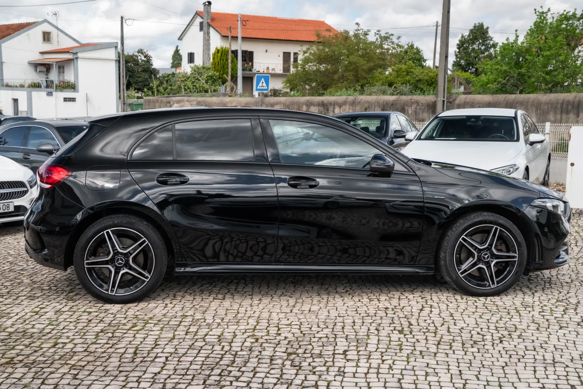 Mercedes-Benz A 250 e 8G-DCT Edition AMG Line 6