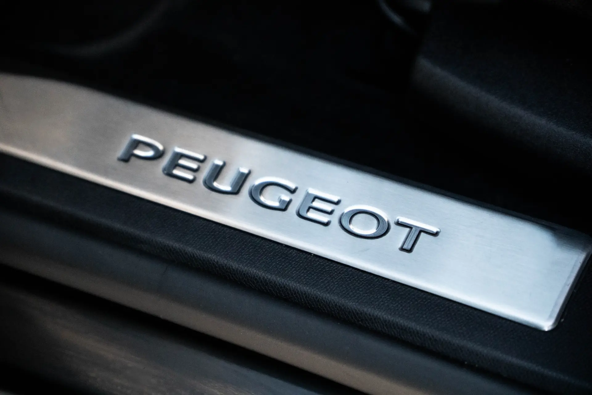 Peugeot 3008 1.5 BlueHDi GT Line EAT8 16