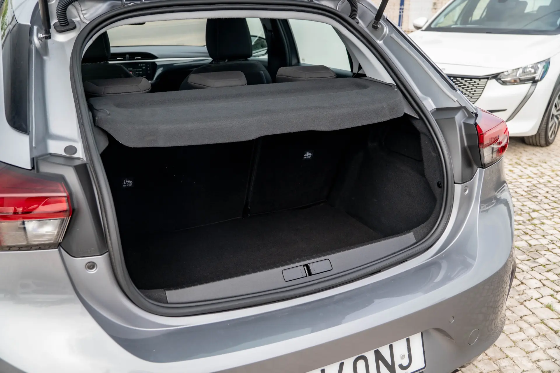 Opel Corsa 1.5 D Business 13