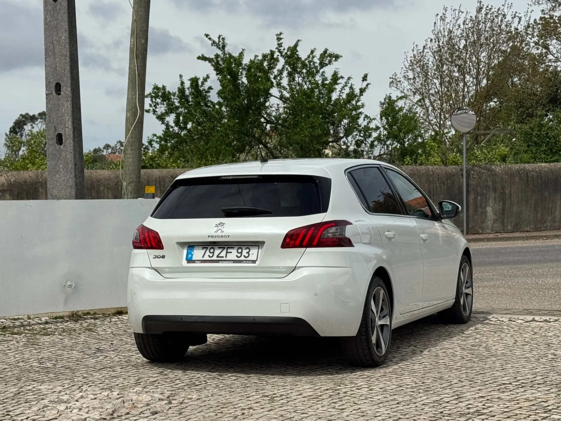 Peugeot 308 1.5 BlueHDi Allure 8