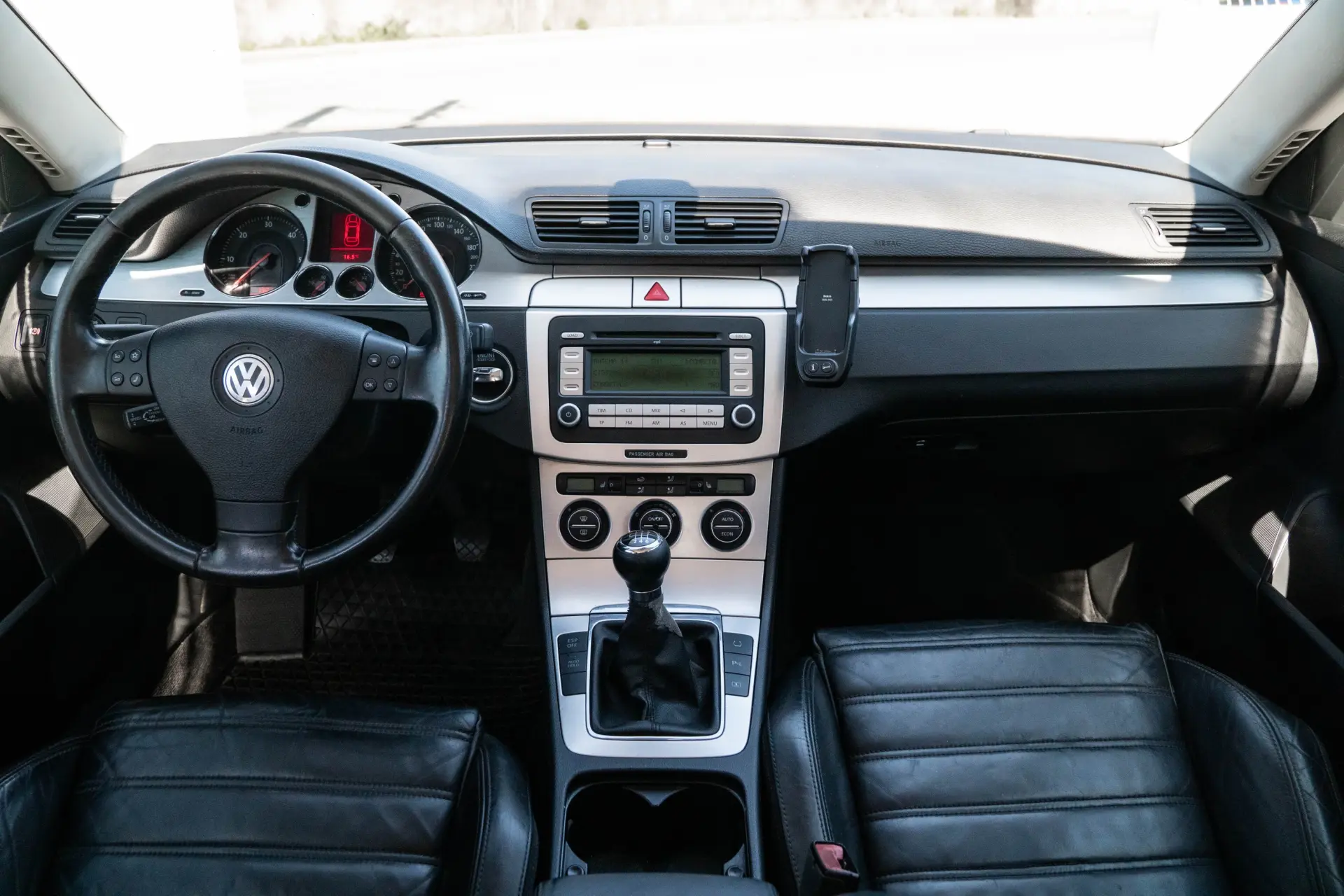 Volkswagen Passat 2.0 TDI Highline 4