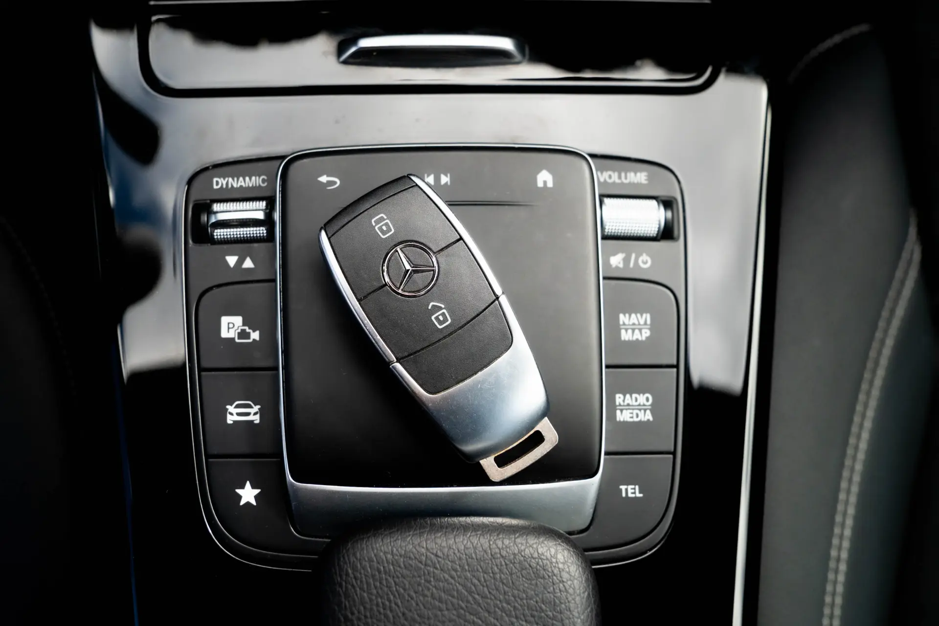 Mercedes-Benz A 250 e 8G-DCT Edition AMG Line 36