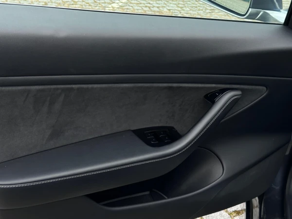 Tesla Model 3 Standard Range 10