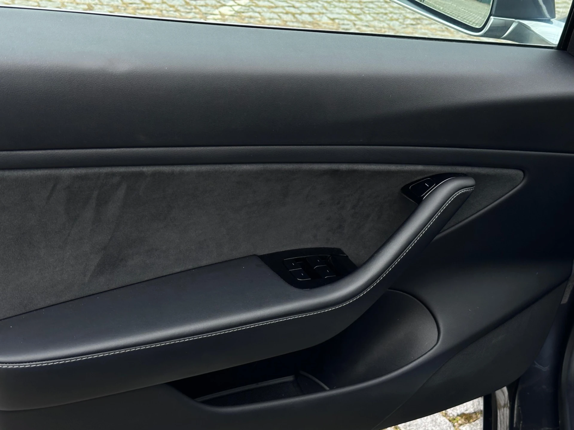 Tesla Model 3 Standard Range 10