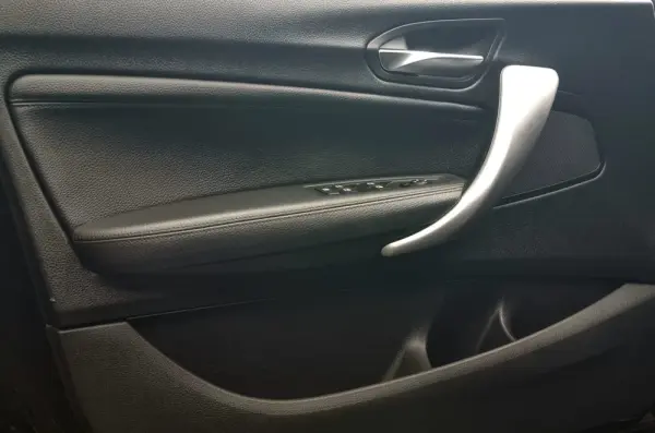 BMW 120 d Pack M Performance 21