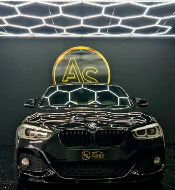 BMW 120 d Pack M Performance 27