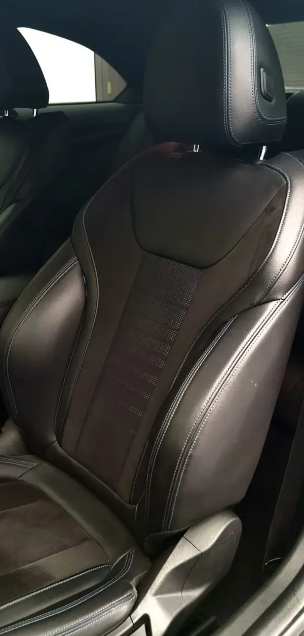 BMW 220 i Pack Desportivo M Pro 5