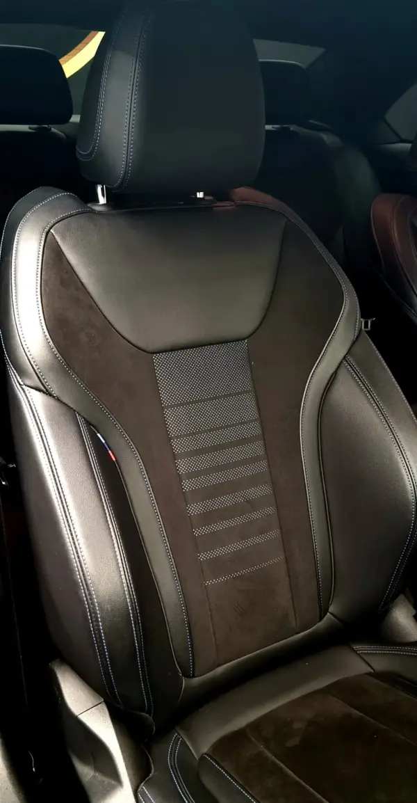 BMW 220 i Pack Desportivo M Pro 38