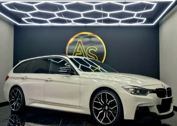 BMW 320 d Pack M Performance 48