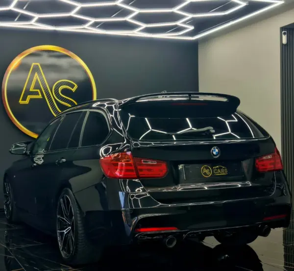 BMW 320 d Pack M Performance 44