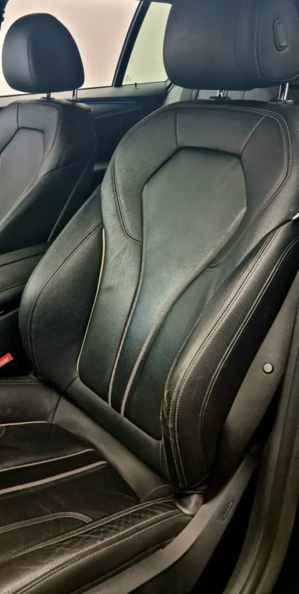 BMW 520 d Pack Desportivo M Performance 30