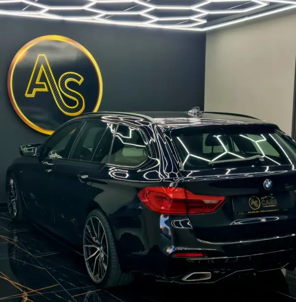 BMW 520 d Pack Desportivo M Performance 43