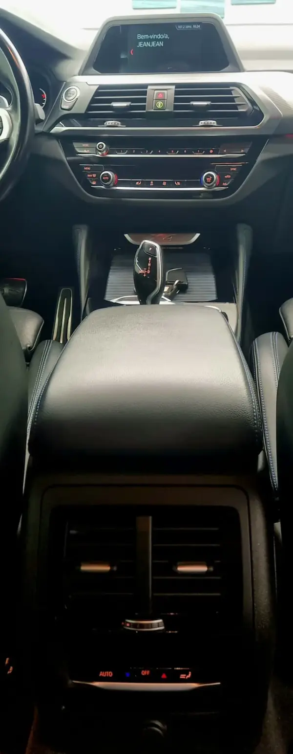 BMW X4 20 d xDrive Pack M Auto 7