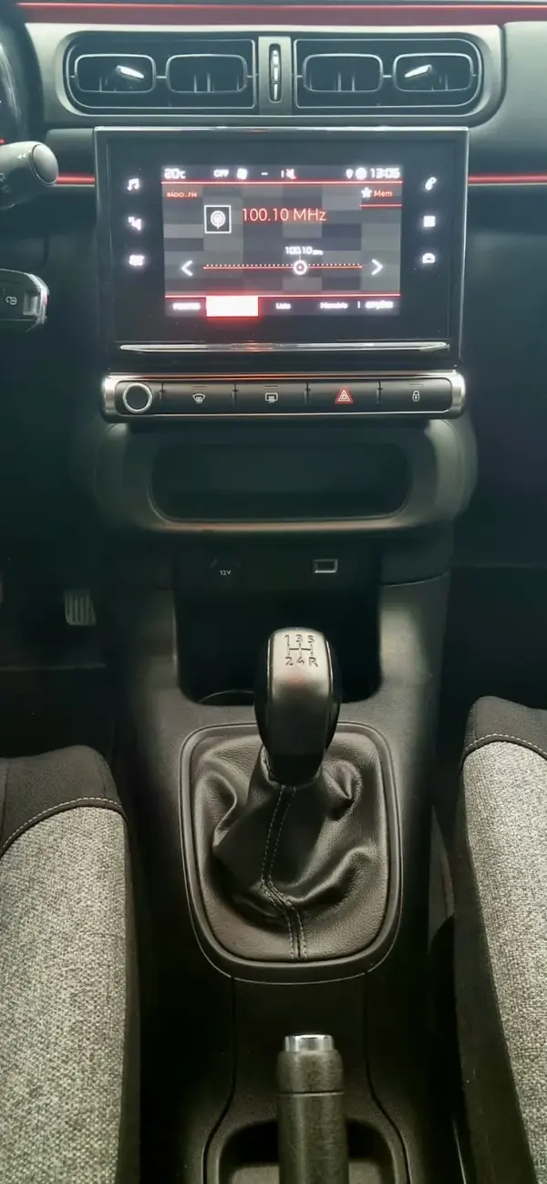 Citroën C3 1.2 PureTech C-Series 15