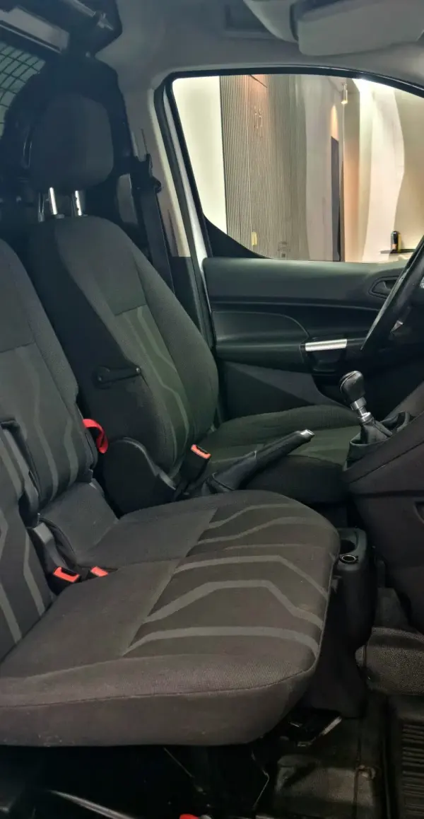 Ford Transit Connect 1.6 TDCi 210 L2 Ambiente 12