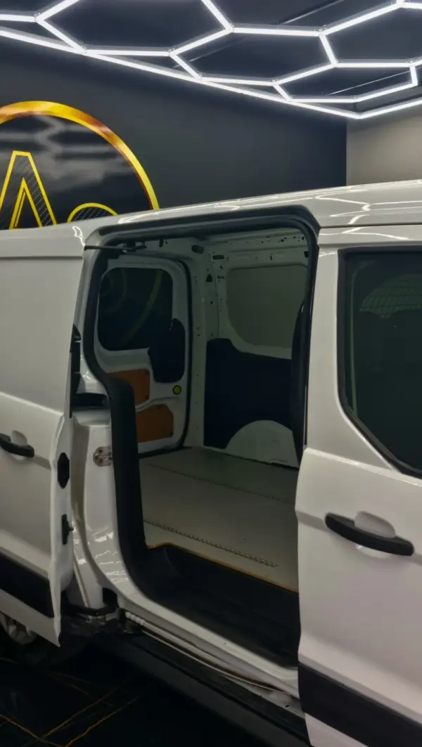 Ford Transit Connect 1.6 TDCi 210 L2 Ambiente 16