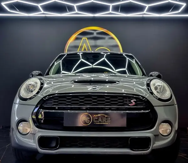 MINI 5 Portas Cooper S Auto 23