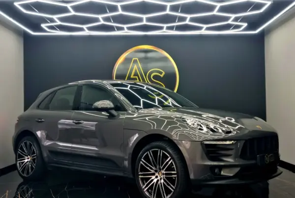 Porsche Macan PDK 42