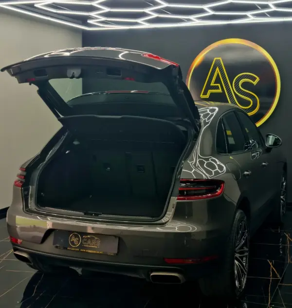 Porsche Macan PDK 46