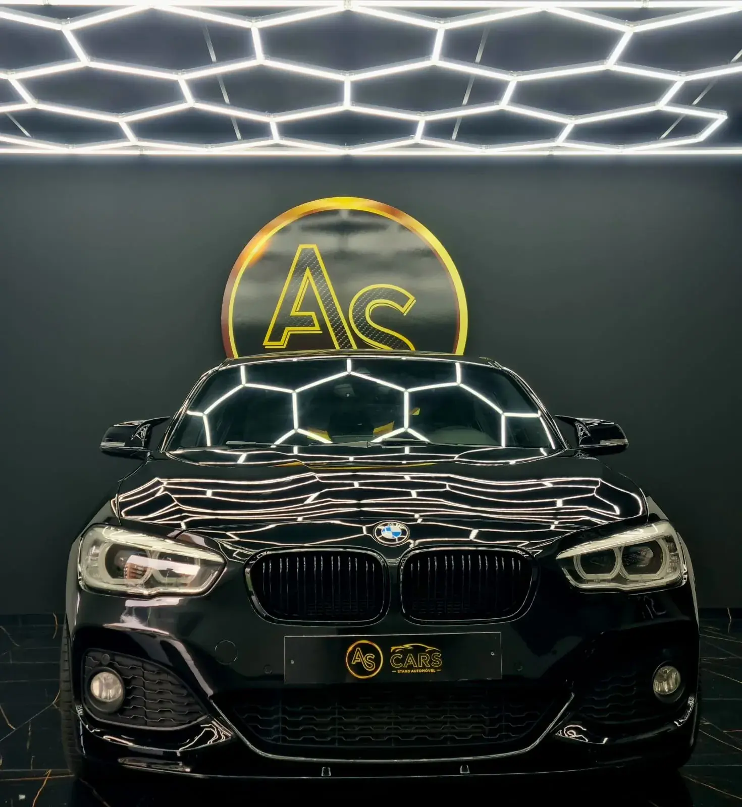 BMW 120 d Pack M Performance 27