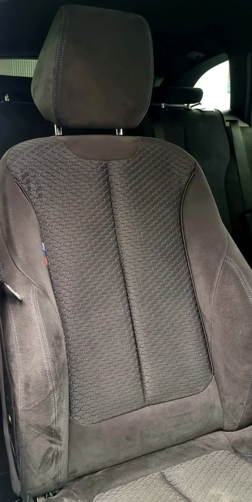 BMW 320 d Pack M Performance 5