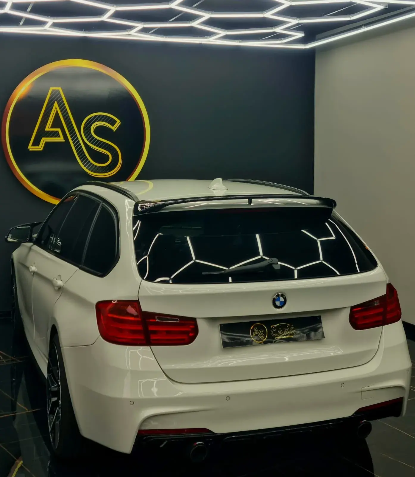 BMW 320 d Pack M Performance 26