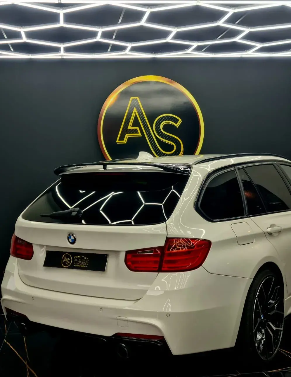 BMW 320 d Pack M Performance 31