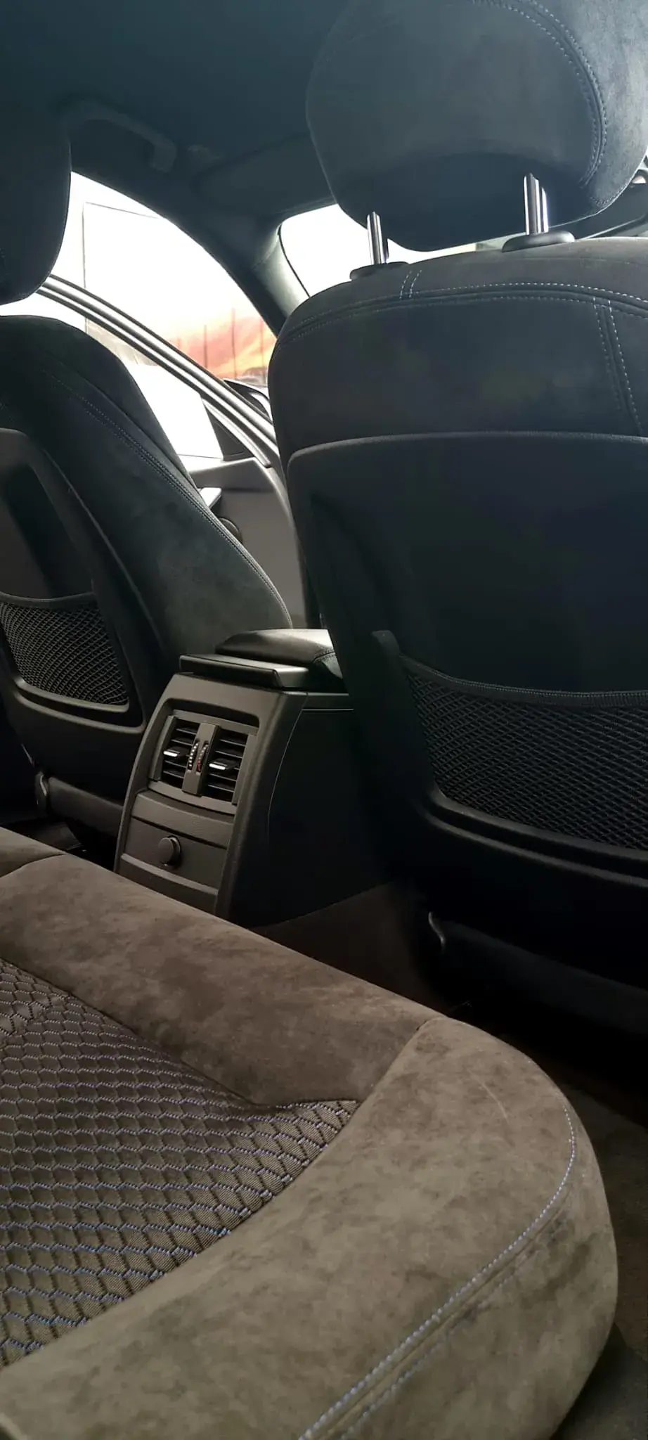 BMW 320 d Pack M Performance 12