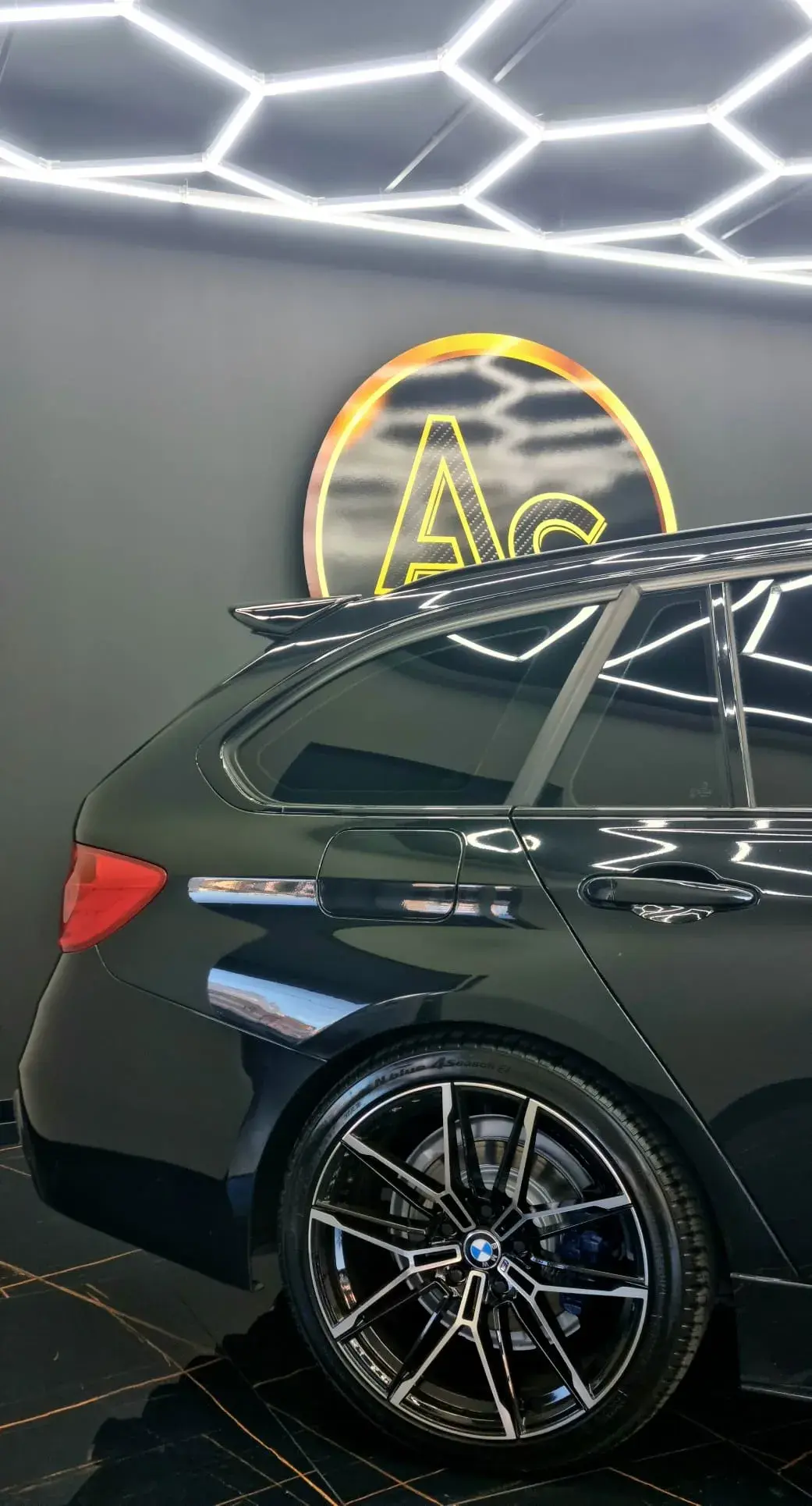 BMW 320 d Pack M Performance 29