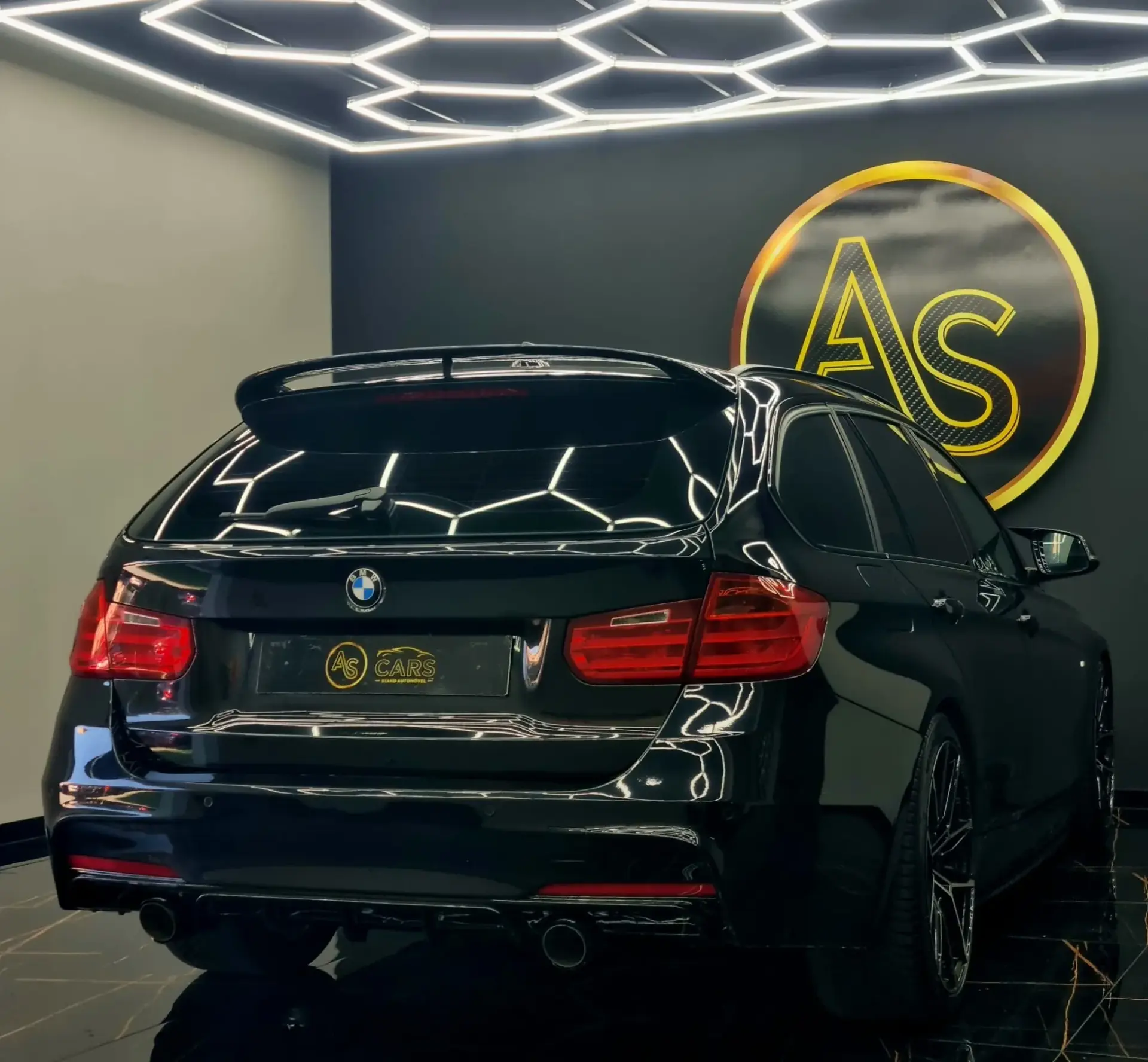 BMW 320 d Pack M Performance 42