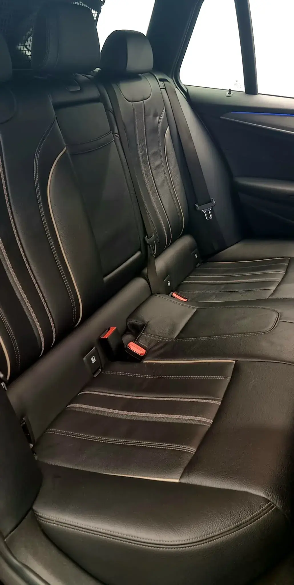 BMW 520 d Pack Desportivo M Performance 8