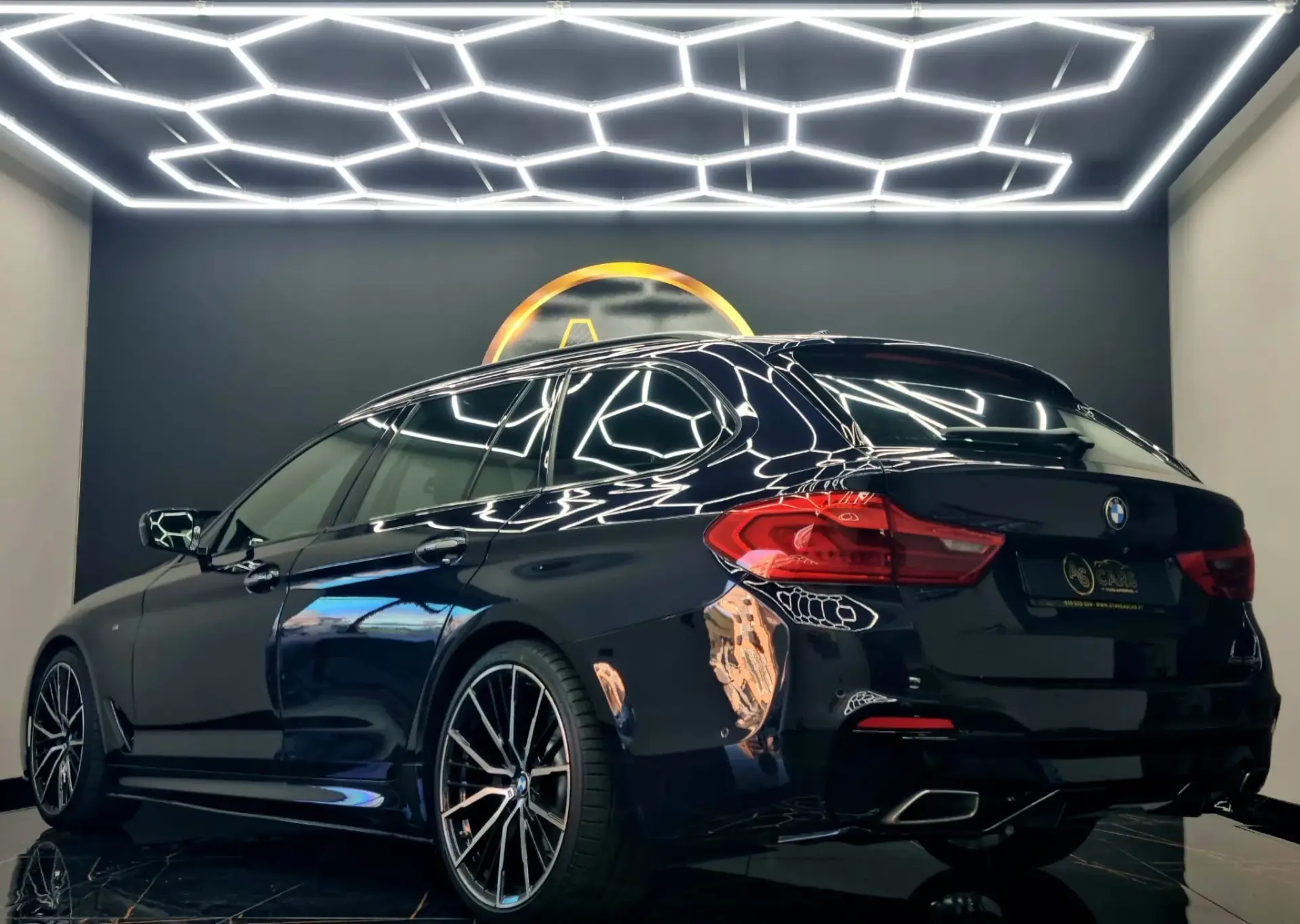 BMW 520 d Pack Desportivo M Performance 53