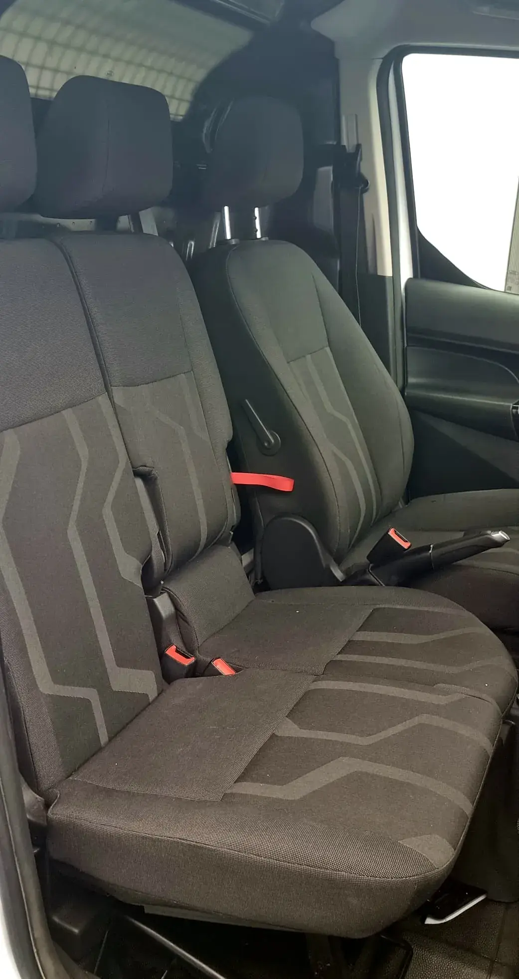 Ford Transit Connect 1.5 TDCi 200 L1 Trend 10