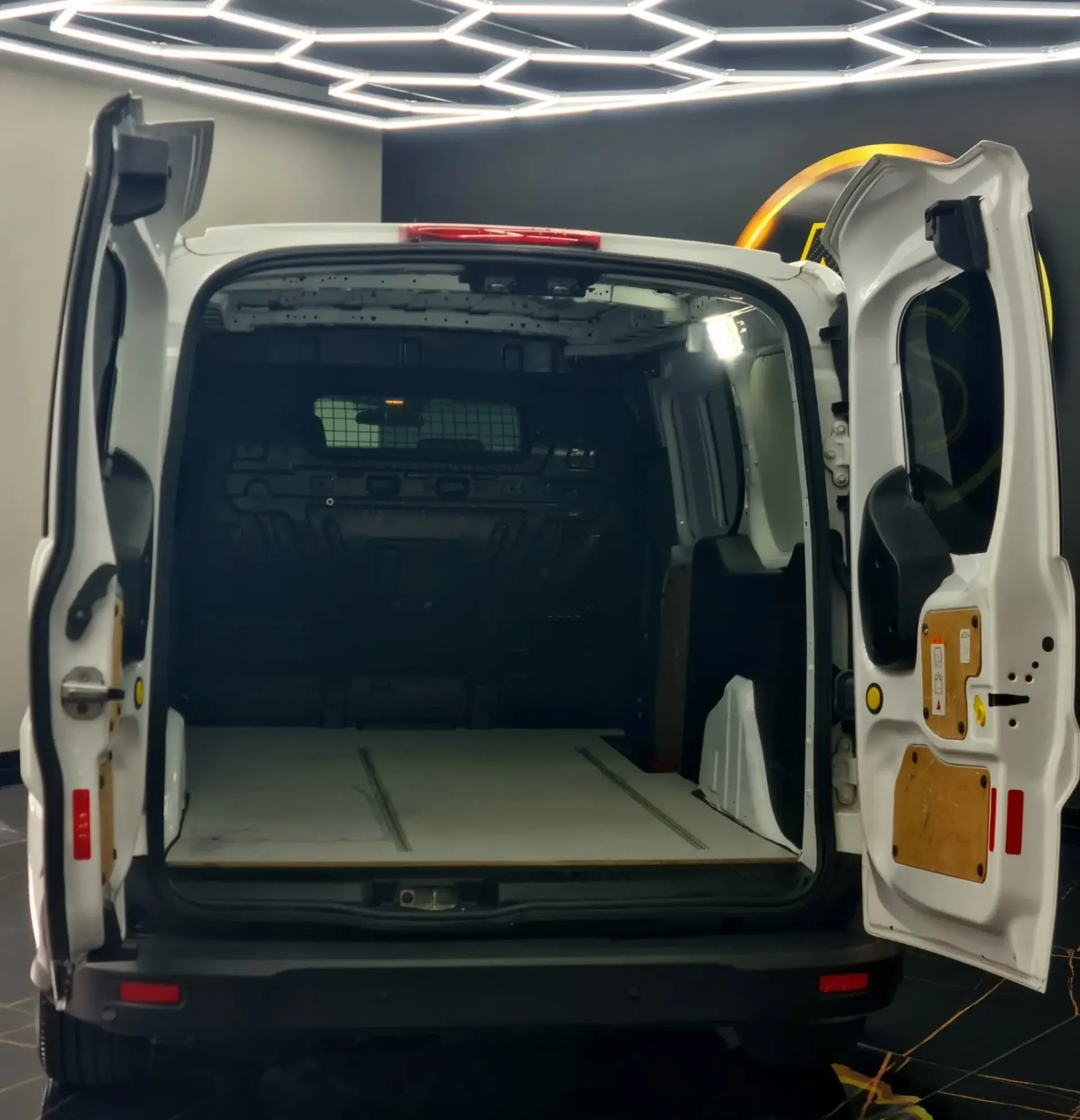 Ford Transit Connect 1.6 TDCi 210 L2 Ambiente 33