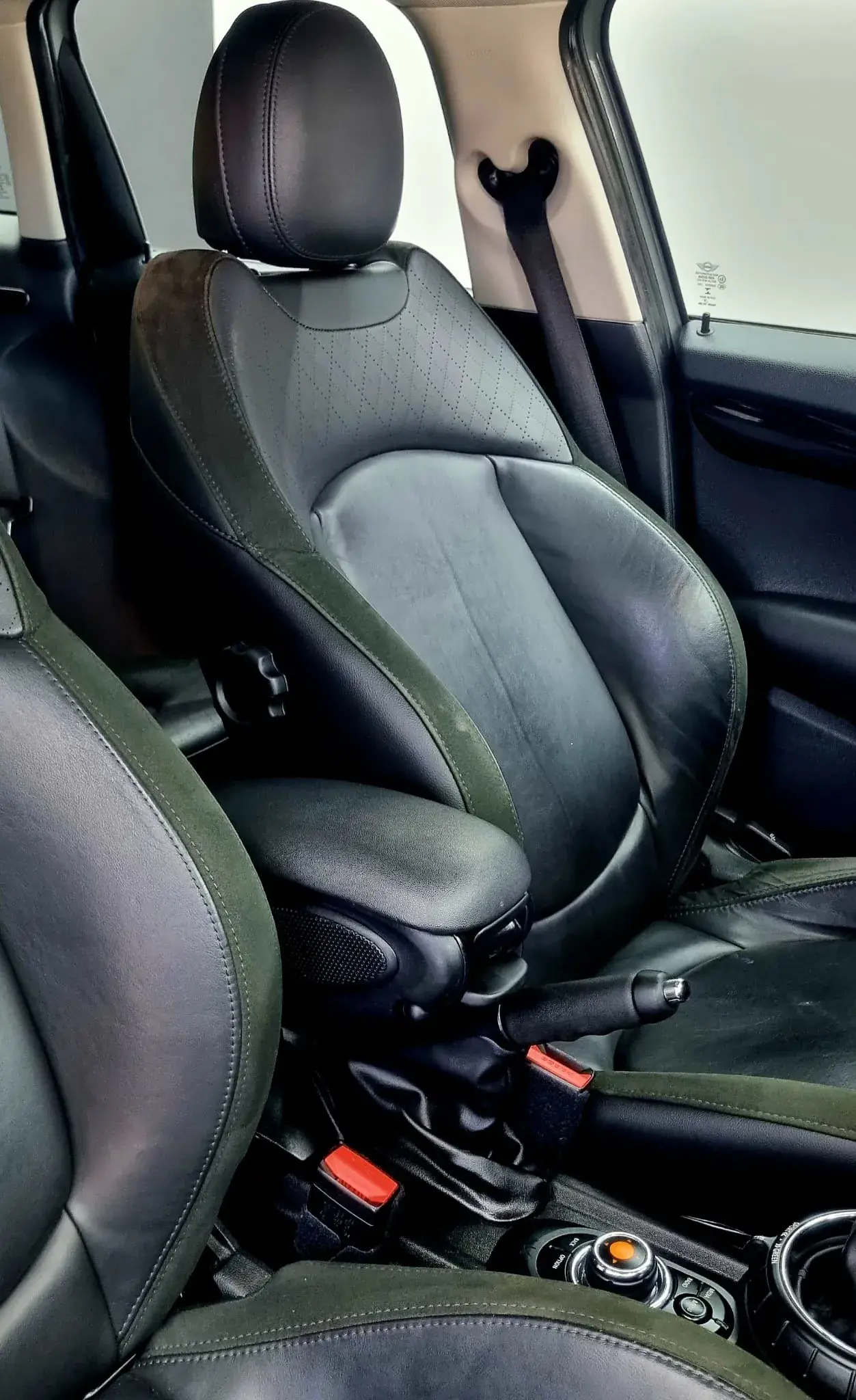 MINI 5 Portas Cooper S Auto 8