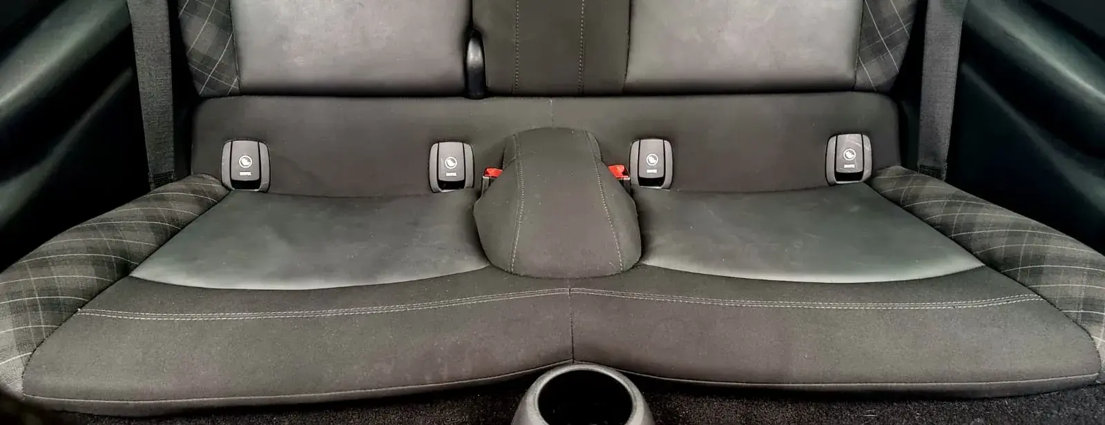 MINI 3 Portas Cooper S Auto 13