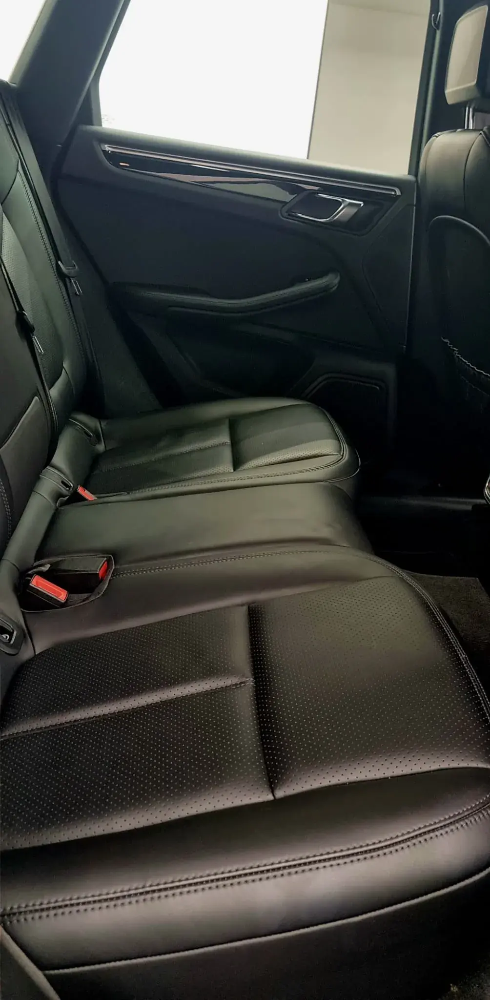 Porsche Macan PDK 27