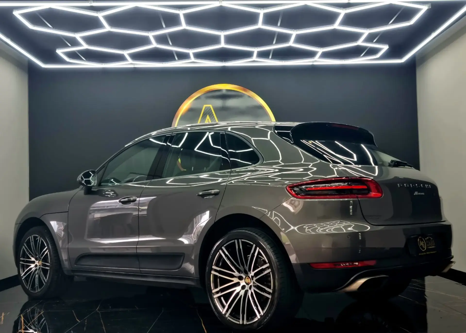 Porsche Macan PDK 56