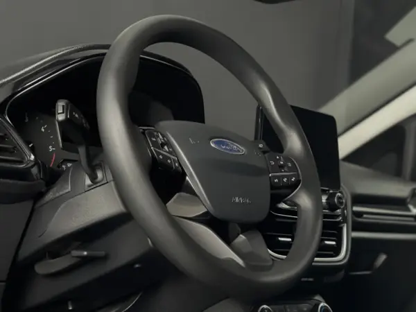 Ford Fiesta 1.1 Ti-VCT Business 5