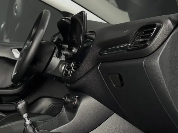 Ford Fiesta 1.1 Ti-VCT Business 8