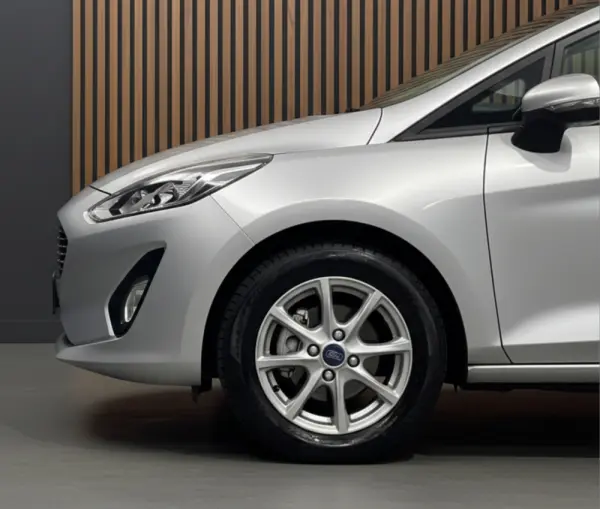 Ford Fiesta 1.1 Ti-VCT Business 12