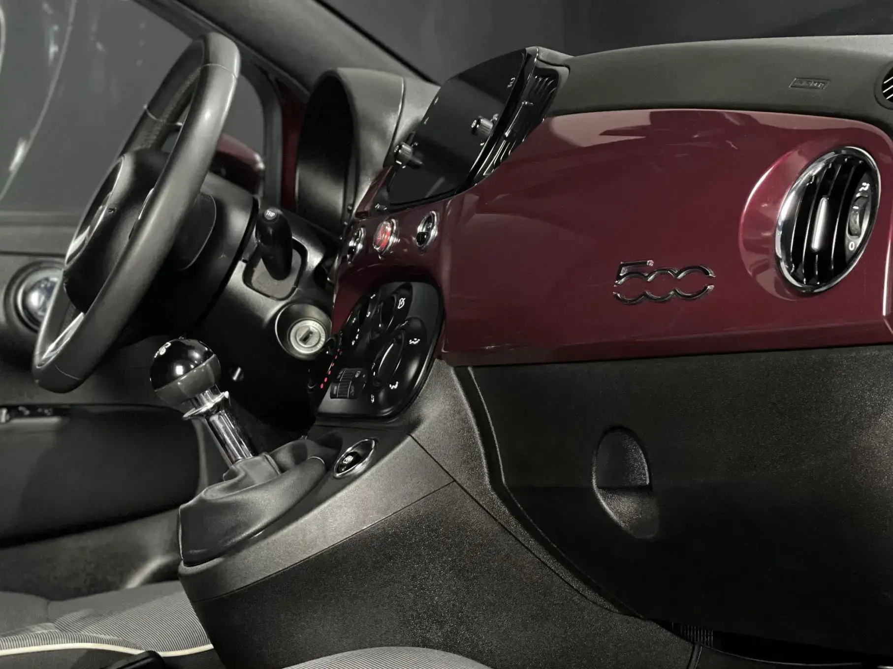 Fiat 500 1.0 Hybrid Lounge 9